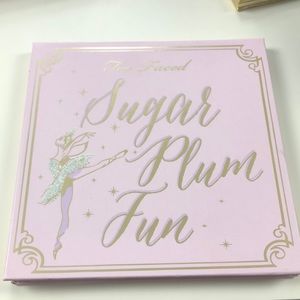 Too Faced Sugar Plum Fun limited edition palette